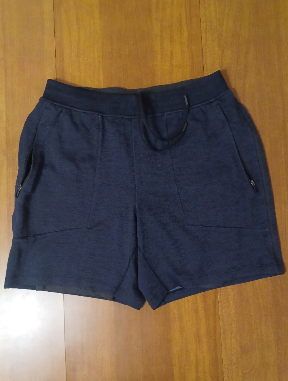 Lululemon T.H.E. Shorts Lined Mens Medium (7" Inseam) Blue Pockets M7AJNS (flaw)